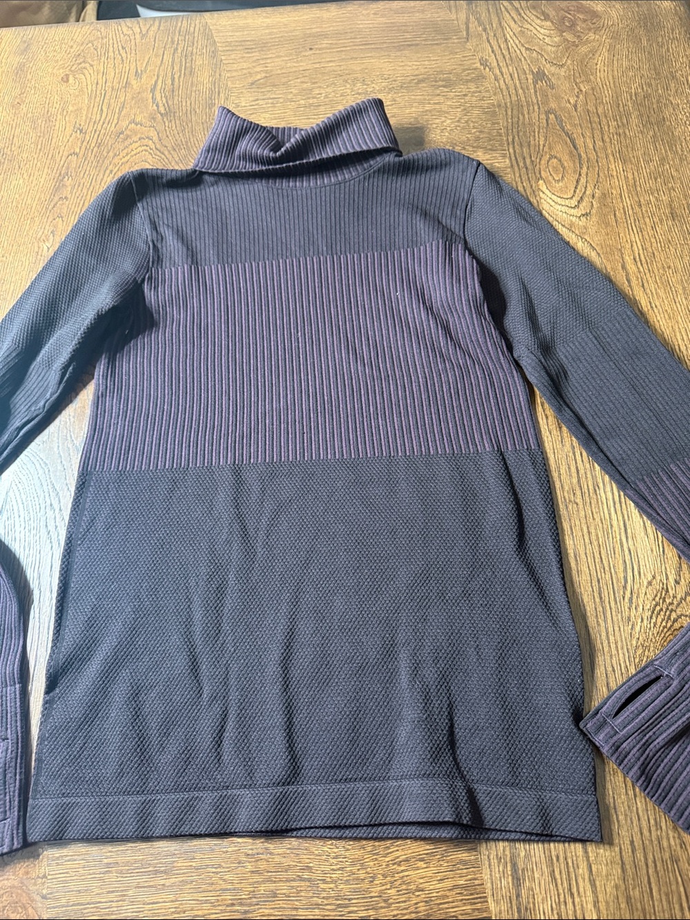 Athleta Plum and Black Ribbed Turtleneck Sweater Small